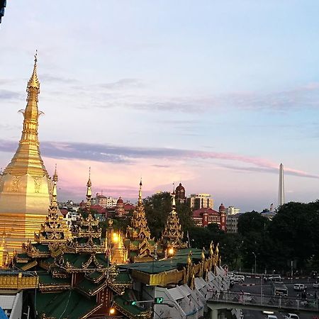 Dengba Hostel Rangún Exteriér fotografie