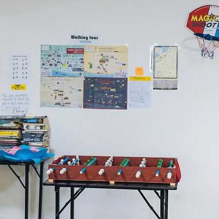 Dengba Hostel Rangún Exteriér fotografie
