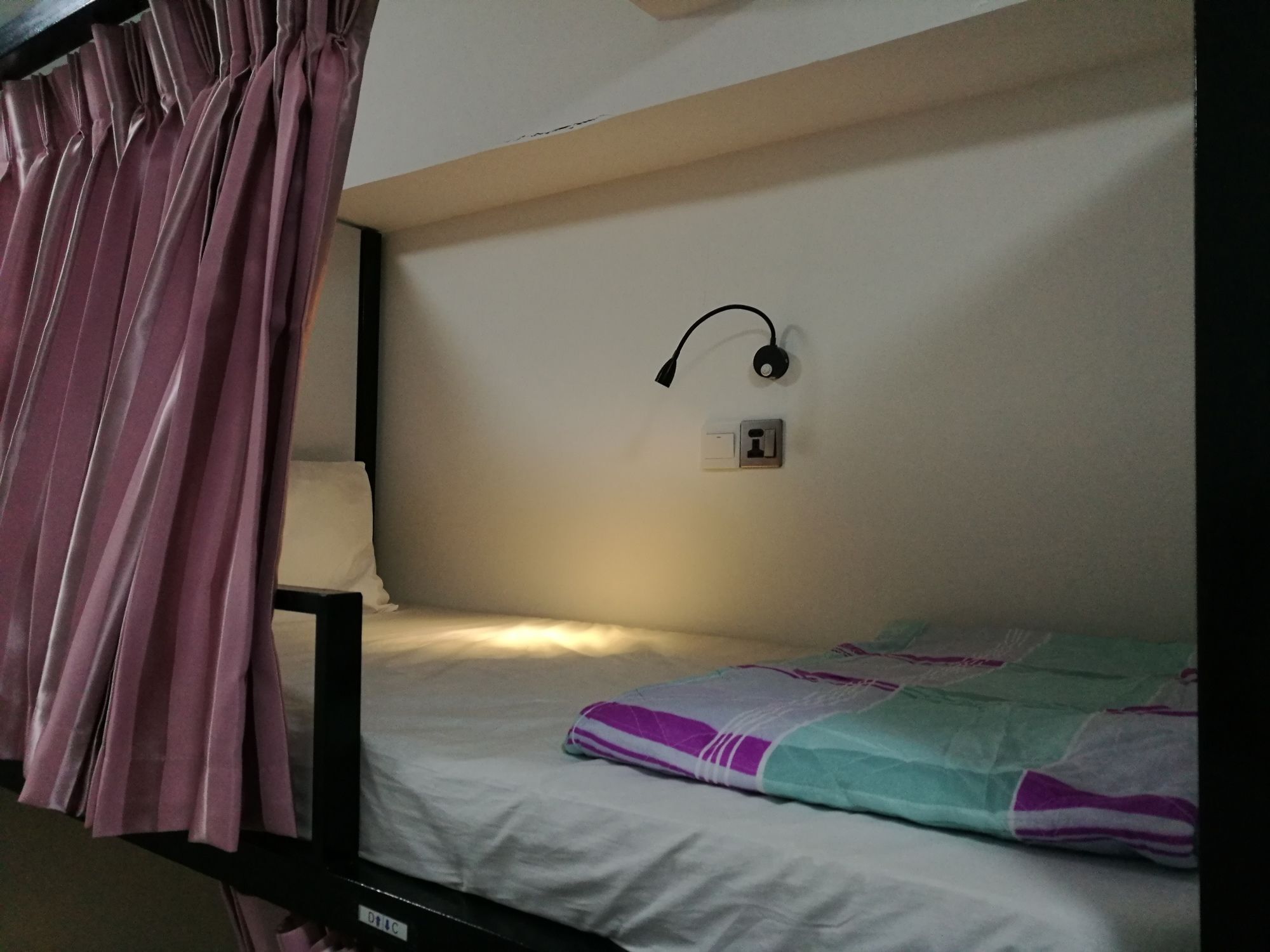 Dengba Hostel Rangún Exteriér fotografie